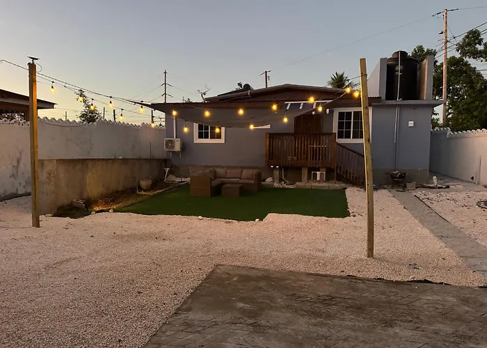 Exchange Chill Retreat With Private Backyard Oasis Holiday home Ocho Rios